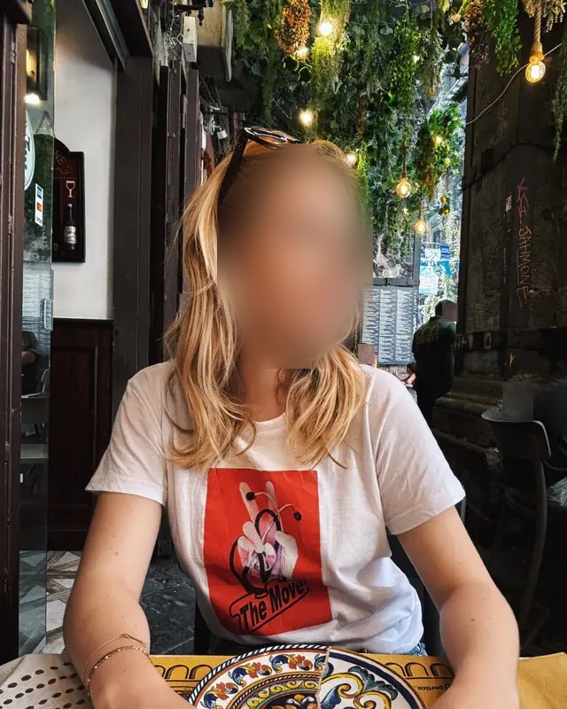 Jennifer - Image 6