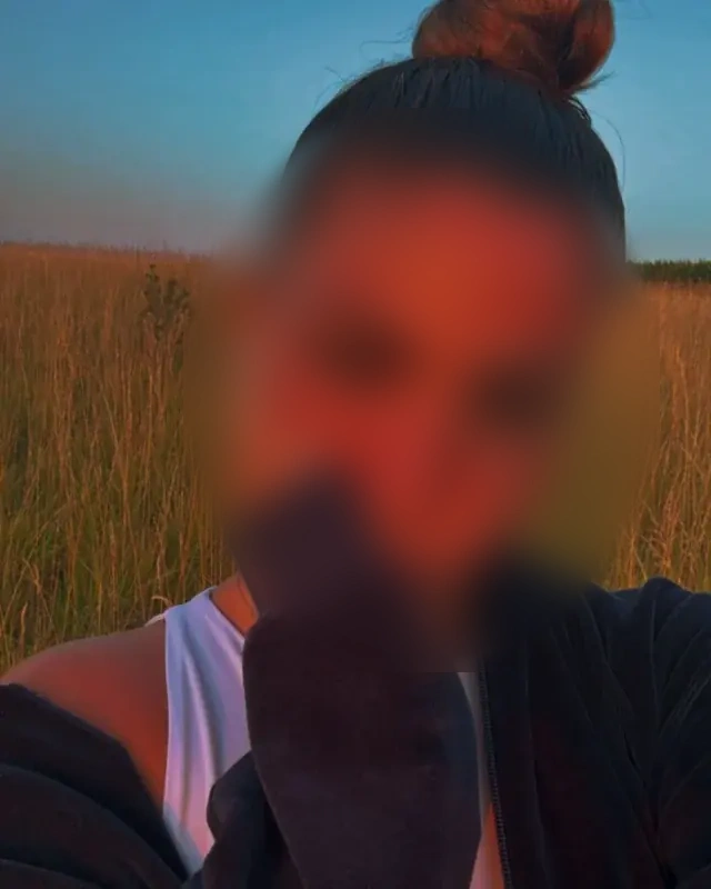 Lou - Image 4